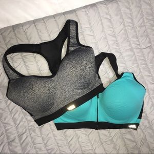 2 VSX 👙 Victoria’s Secret Sports Bra Set of Bras